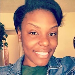 Meet your Posher, Aleah